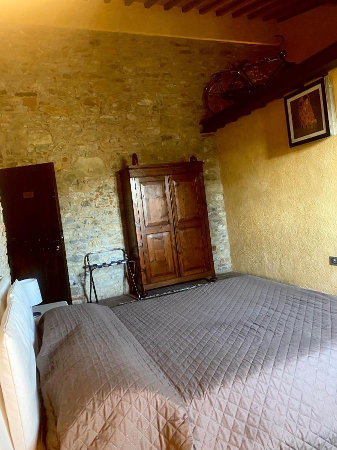 Room In Bb - Agriturismo Sottotono, Nature And Relax Καρμινιάνο Εξωτερικό φωτογραφία